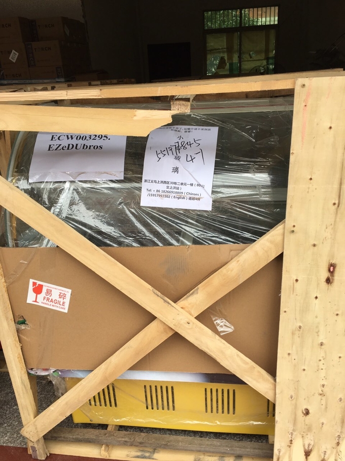 Congelador de enfriamiento directo 6 del gabinete de exhibición de la refrigeración del helado del estilo de Haagen-dazs
