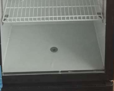 El tipo de exhibición económico de las puertas de cristal dobles refrigera y preserva el gabinete de la cerveza de la frescura para las bebidas 10