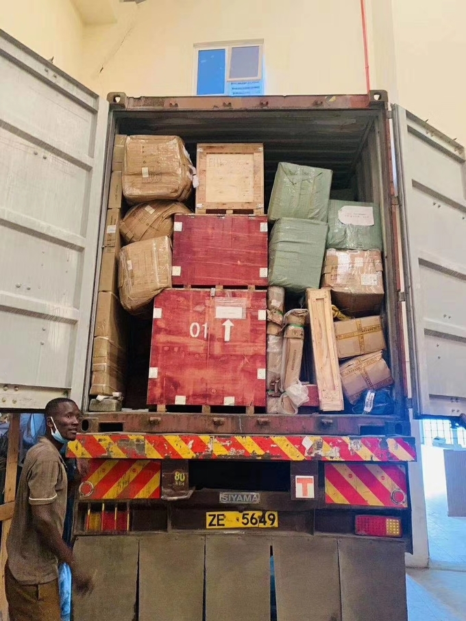 Congelador de acero inoxidable 13 del chaquetón de la puerta de cristal comercial de la capacidad grande de la puerta doble